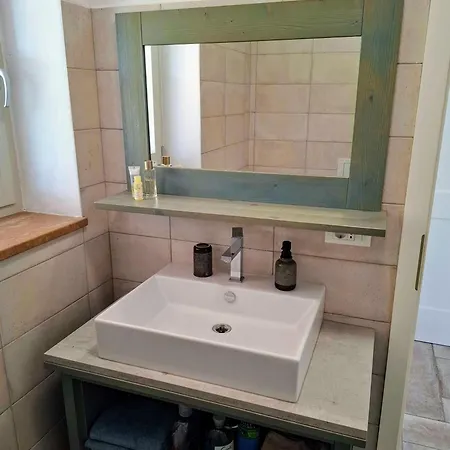 Apartma Lavanda Landhaus *