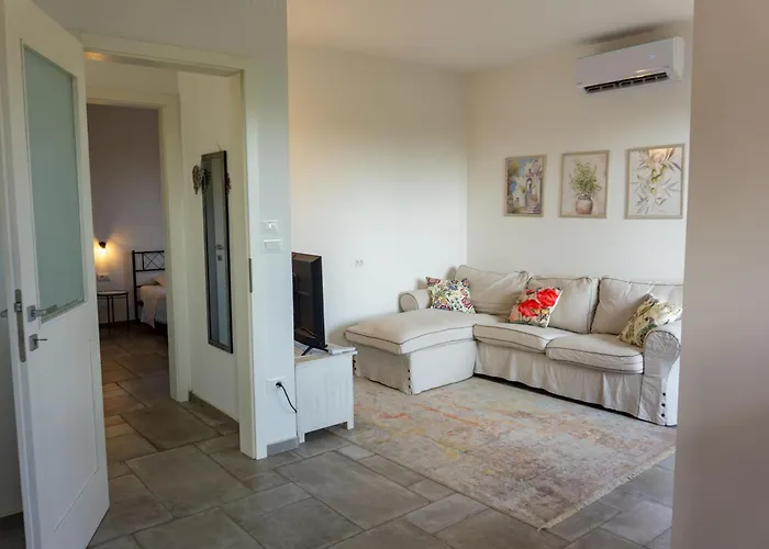 בית כפרי Apartma Lavanda