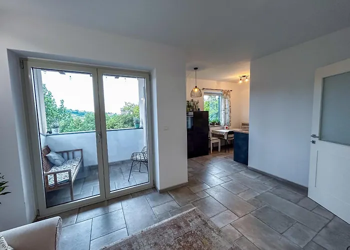 בית כפרי Apartma Lavanda *